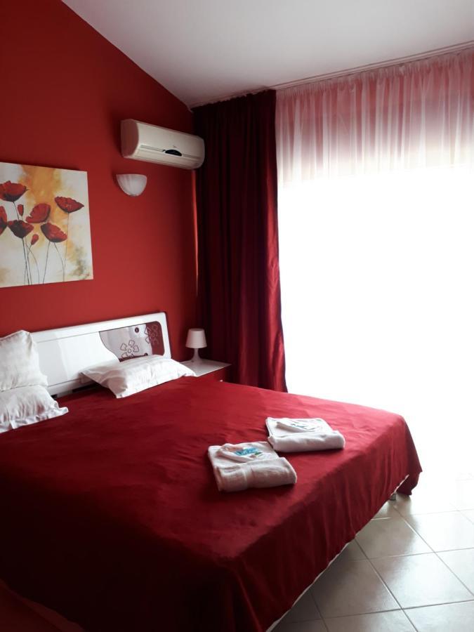 Family Hotel Gogov 시네모레츠 객실 사진